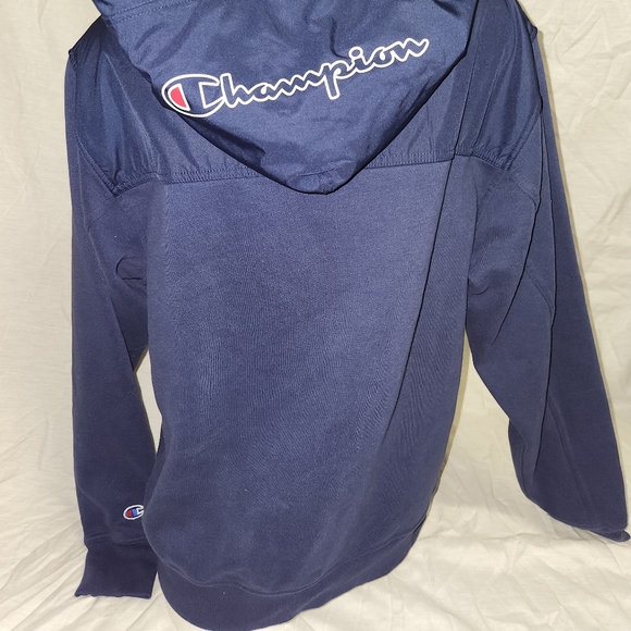 Mens Champion 1/4 Zip sweatshirt - Picture 4 of 5